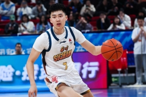 媒体人：段睿骐加盟辽宁只差官宣 今天上午他已在沈阳通过体检